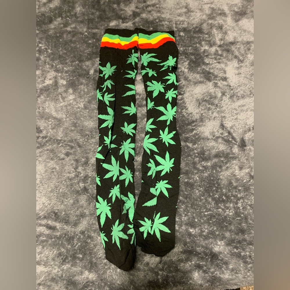 Cannabis stocking socks